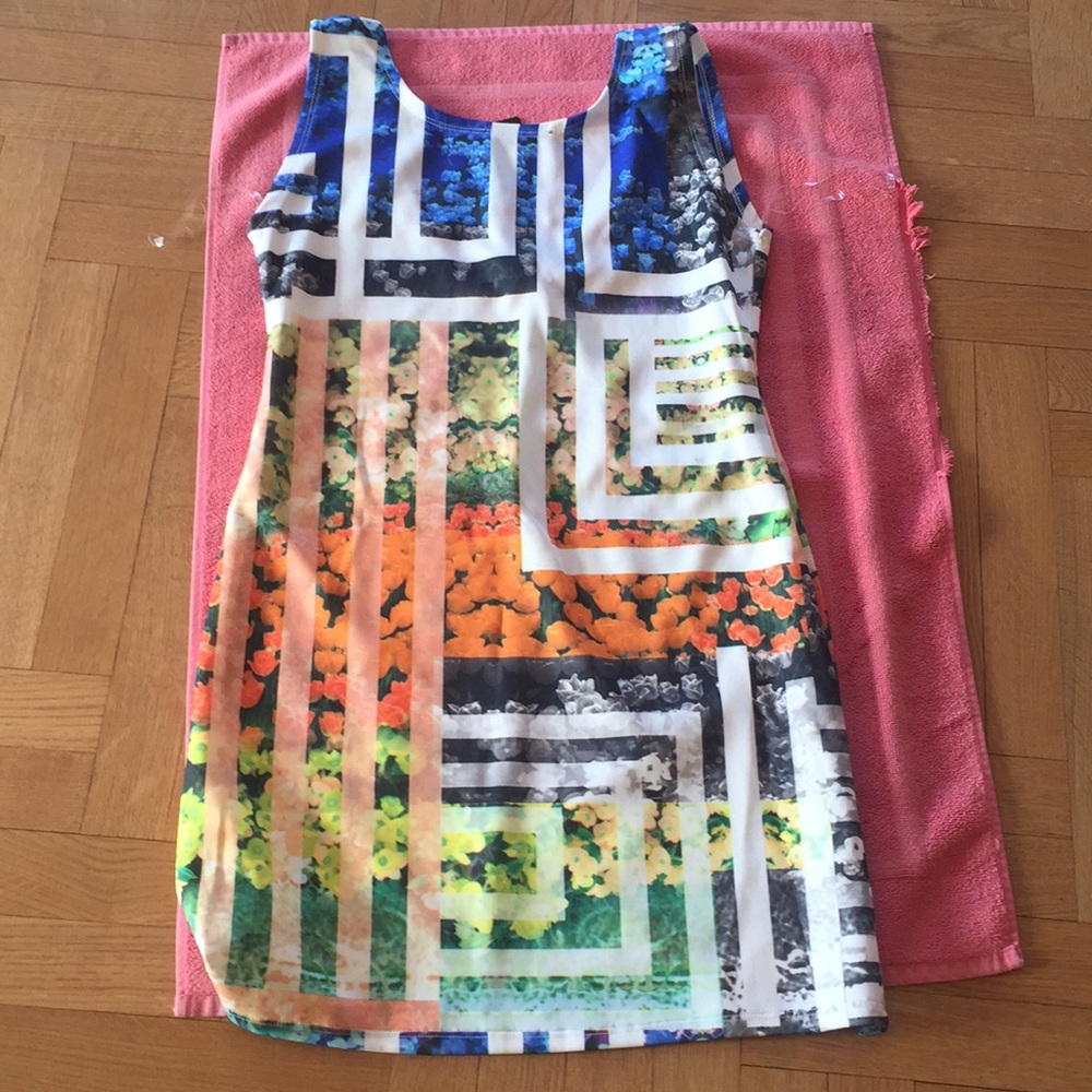 Brand new beautiful floral mini stress